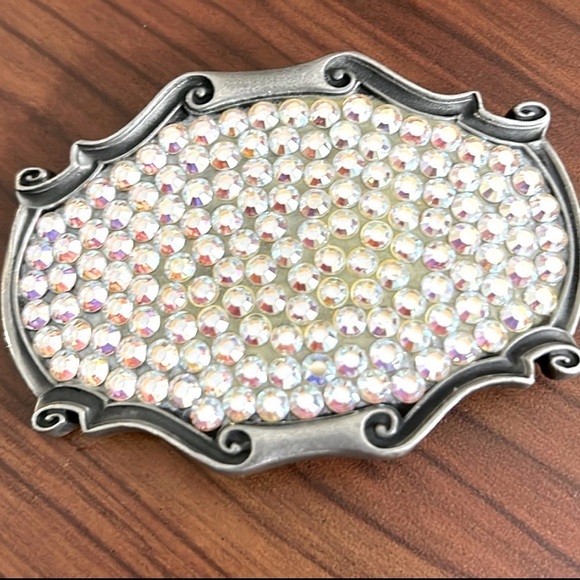 TRES FLORES BUCKLE BELT - Picture 2 of 13